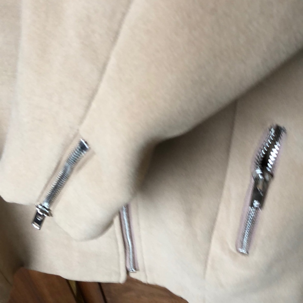 Wool coat - Picture 4 of 4